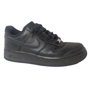 Nike Air Force 1 Womens 7.5 Shoes Solid Black Athletic Lace Up Low Top Sneaker